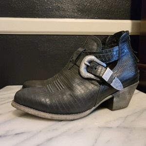 ARIAT Dulce Snake Print Women’s Western Boot Bootie Black Size 8B